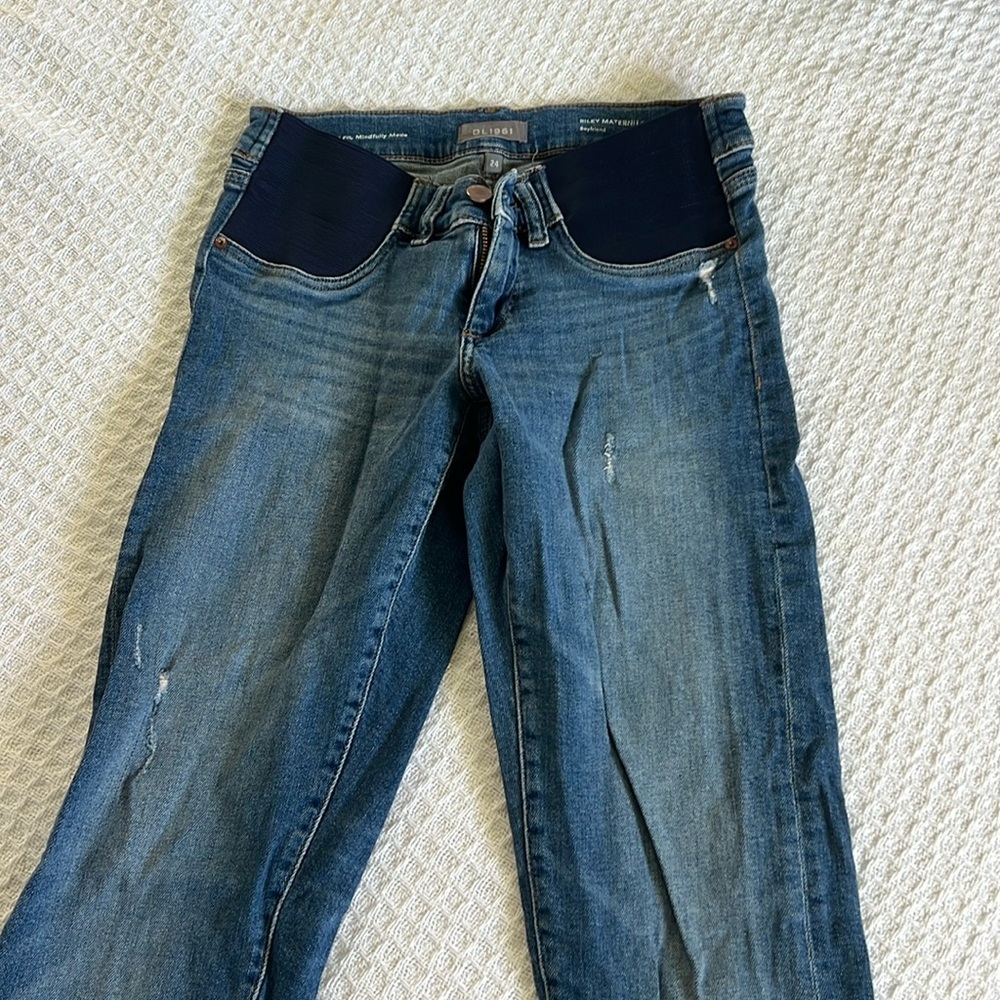 DL1961 Maternity boyfriend jeans